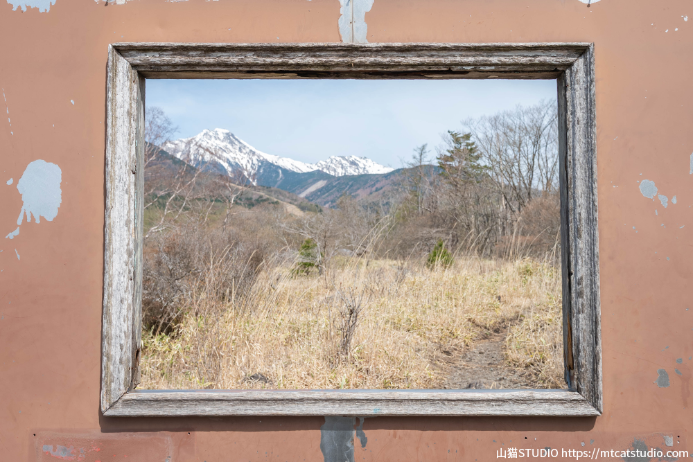 美し森山頂の額縁フレームから見える景色